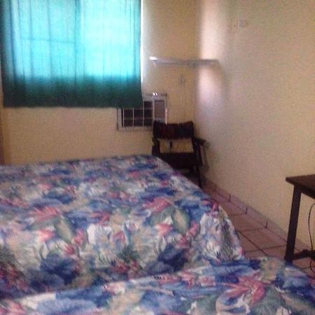 Hotel Atenas Mazatlan Room photo