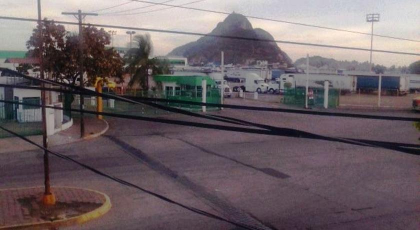 Hotel Atenas Mazatlan Exterior photo